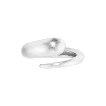 Jane Kønig Ring til Dame udført i 925 Sterling Sølv i en flot Sølv farve