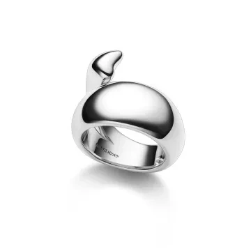 Maria Black Ring til Dame udført i 925 Sterling Sølv i en flot Sølv farve