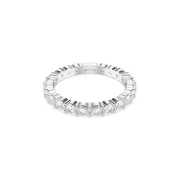 Swarovski Ring til Dame udf&oslash;rt i  i en flot S&oslash;lv farve