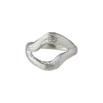 Pernille Corydon Ring til Dame udført i 925 Sterling Sølv i en flot Guld farve