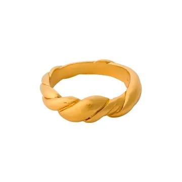 Pernille Corydon Ring til Dame udført i 925 Sterling Sølv i en flot Guld farve