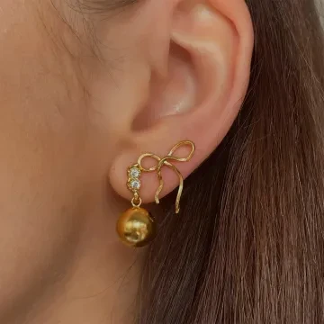 STINE A Jewelry Ørering Single til Dame udført i 925 Sterling Sølv i en flot Guld farve