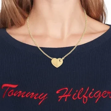 Tommy Hilfiger Halskæde til Dame udført i  i en flot Guld farve