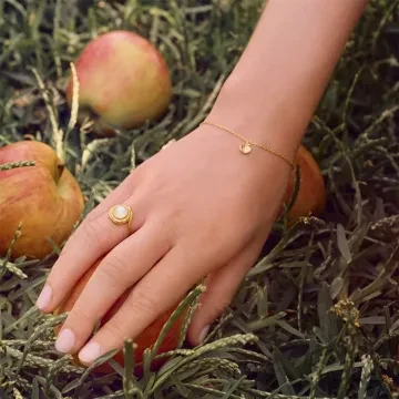 Maanesten Armbånd til Dame udført i 925 Sterling Sølv i en flot Guld farve