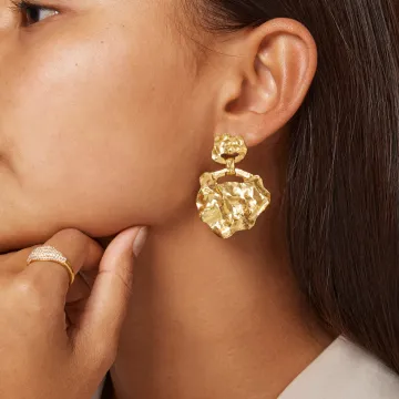 Enamel Øreringe til Dame udført i 925 Sterling Sølv i en flot Guld farve