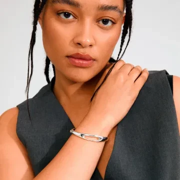 Pilgrim Armbånd til Herre, Dame udført i Messing, Zink i en flot Sølv farve