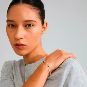 Pilgrim Armbånd til Dame udført i Messing, Zink i en flot Sølv farve