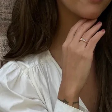 Mads Z Ring til Dame udført i Guld i en flot Guld farve