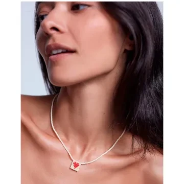 ANNI LU Halskæde til Dame udført i Messing i en flot Hvid farve