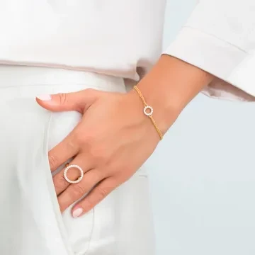 Sif Jakobs Armb&aring;nd til Dame udf&oslash;rt i 925 Sterling S&oslash;lv i en flot Guld farve