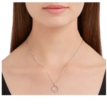 Swarovski Halskæde til Dame udført i  i en flot Sølv farve