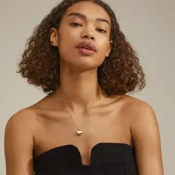 Pilgrim Halskæde til Dame udført i Guld i en flot Guld farve