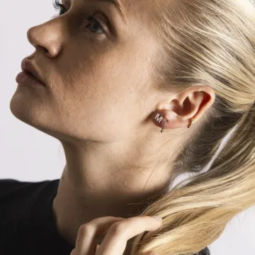 IX Studios Ørering Single til Dame udført i 925 Sterling Sølv i en flot Sølv farve