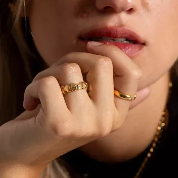 IX Studios Ring til Herre, Dame udført i 925 Sterling Sølv i en flot Guld farve