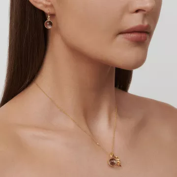 Julie Sandlau Vedhæng til Dame udført i 925 Sterling Sølv i en flot Guld farve