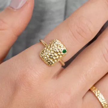 Schultz Ring til Dame udført i 925 Sterling Sølv i en flot Guld farve