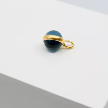 Julie Sandlau Vedhæng til Dame udført i 925 Sterling Sølv i en flot Blå, Guld farve