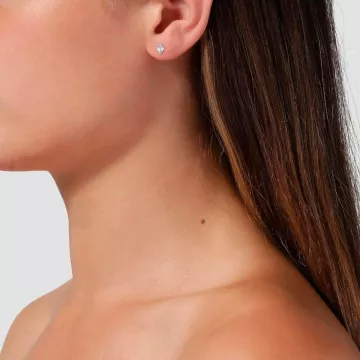 Jane Kønig Ørering Single til Dame udført i 925 Sterling Sølv i en flot Sølv farve