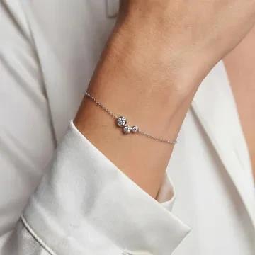 Sif Jakobs Armbånd til Dame udført i 925 Sterling Sølv i en flot Sølv farve