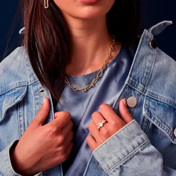 Sif Jakobs Halskæde til Dame udført i 925 Sterling Sølv, Guld i en flot Guld farve