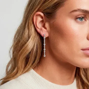 Sif Jakobs &Oslash;reringe til Dame udf&oslash;rt i 925 Sterling S&oslash;lv i en flot S&oslash;lv farve