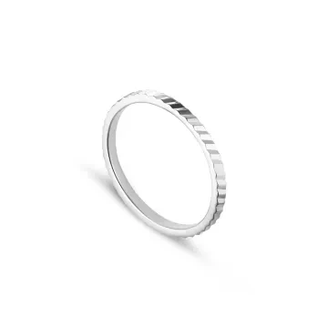 Jane Kønig Ring til Dame udført i 925 Sterling Sølv i en flot Sølv farve