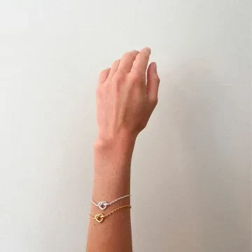 Jane Kønig Armbånd til Dame udført i 925 Sterling Sølv i en flot Sølv farve