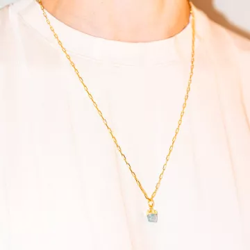 House of Vincent Vedhæng til Dame udført i Messing i en flot Guld farve